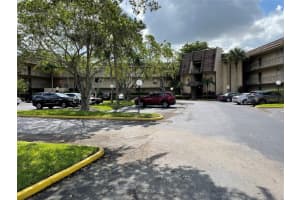 9200 Lime Bay Boulevard 209, Tamarac