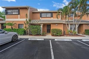 2043 Nw 45 Avenue, Coconut Creek
