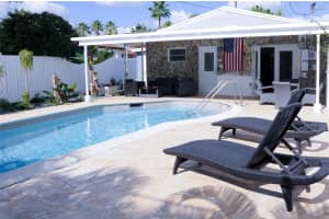 29 Ne 3 Street B, Dania Beach