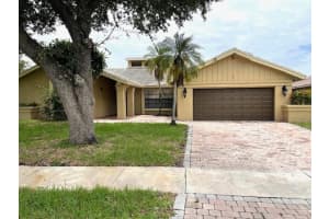 1712 Nw 91st Avenue, Plantation