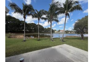 853 Sand Creek Circle, Weston