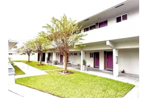 720 Ne 7th Street 9, Hallandale Beach