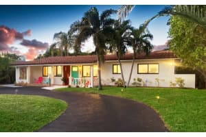 245 N Tradewinds Avenue, Lauderdale-by-the-sea, Fl 33308, Fort Lauderdale 245 N Tradewinds Avenue, Lauderdale-by-the-sea, Fl 33308, Fort Lauderdale