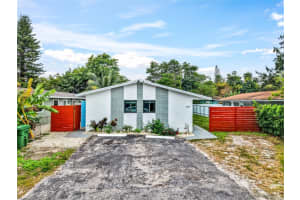 804 Sw 28th Street, Fort Lauderdale