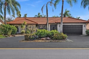 5355 N Springs Way, Coral Springs