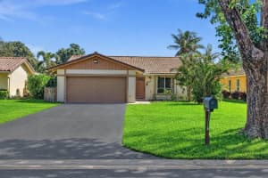 895 Nw 87th Avenue, Coral Springs 895 Nw 87th Avenue, Coral Springs