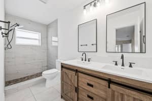 9203 Nw 71st Street, Tamarac