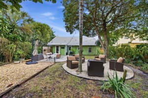 117 S Palmway, Lake Worth Beach