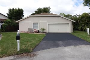 3524 Nw 73rd Way, Coral Springs