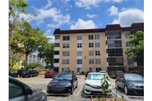 4158 Inverrary Drive 404, Lauderhill