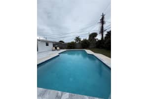 1210 Ne 42 Court, Pompano Beach