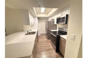 18335 Nw 68 Avenue 245-308, Hialeah