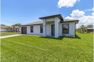 2507 26th Street, Lehigh Acres