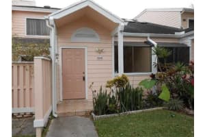 2046 Winners Circle 2046, North Lauderdale