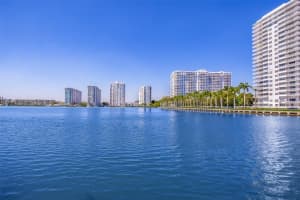 18181 Ne 31st Court 804, Aventura