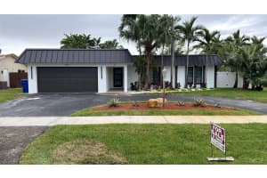 4920 Sarazen Drive, Hollywood