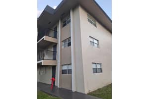 8000 Fairview Drive 110, Tamarac