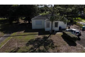 940 Nw 151st Street, Miami