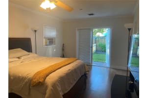 536 Nw 45th Street, Oakland Park