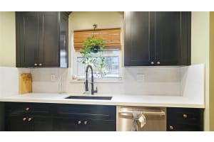 8524 Old Country Manor 106, Davie