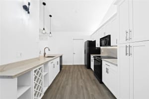 8245 Nw 70th Street, Tamarac