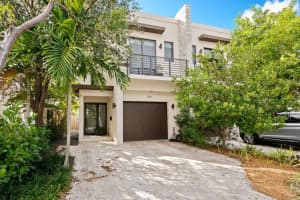 907 Ne 16th Avenue, Fort Lauderdale