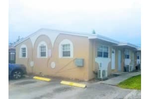 713 Sw 3rd Place 3, Dania Beach