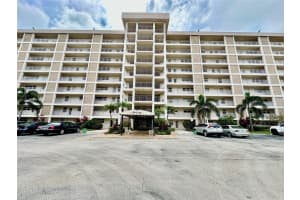 2671 S Course Drive 802, Pompano Beach