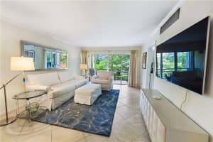 775 Jeffery Street 303, Boca Raton