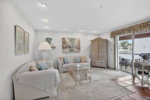 5300 Washington Street I-201, Hollywood