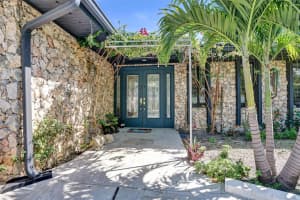 313 Layne Boulevard, Hallandale Beach