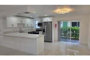 5332 Nw 18th Street 2-a, Lauderhill