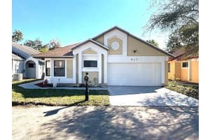 817 E Palm Run Drive, North Lauderdale