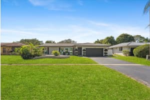 8264 Shadow Wood Boulevard, Coral Springs