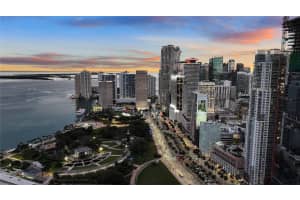 11 Ne 6th Street 907, Miami