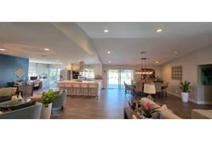 688 Nw 100th Lane, Coral Springs