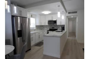 352 Brittany H 352, Delray Beach