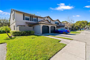 9129 N Vineyard Lake Drive 9129, Plantation