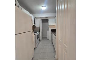 15470 Sw 82nd Lane 332, Miami