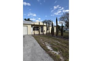311 Sw 79th Terrace, North Lauderdale