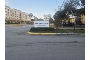 3252 Foxcroft Road 113, Miramar