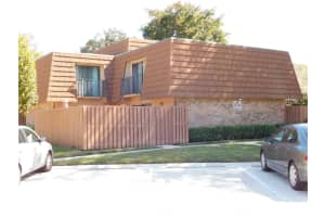 2545 Camelot Court 2545, Hollywood