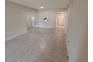 606 Sw Natura Boulevard 107, Deerfield Beach