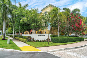 2381 Vintage Drive, Lighthouse Point