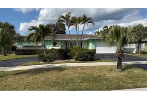 1529 Se 14th Drive, Deerfield Beach