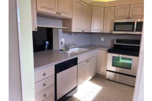 2520 Ne 1st Court 411, Boynton Beach