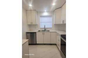 700 Se 6th Avenue 111, Deerfield Beach