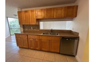 3100 N Pine Island Road 404, Sunrise