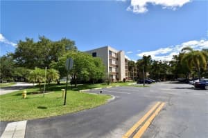 7500 Nw 1st Court 207, Plantation