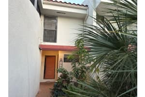 6542 Racquet Club Drive 68, Fort Lauderdale